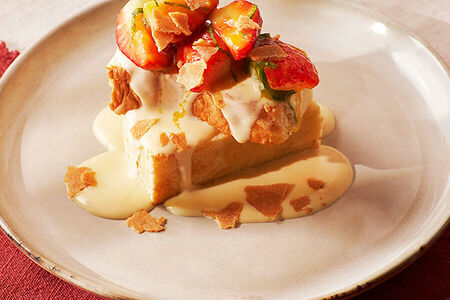 Кастелло с клубникой и мятой