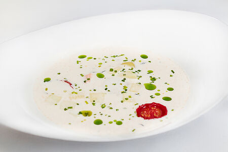 Сливочный суп с лососем