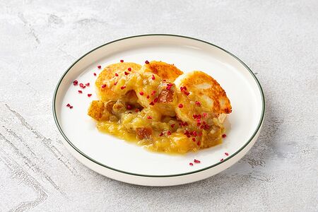 Сырники с садовой грушей