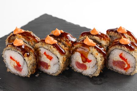 Тунец темпура ролл