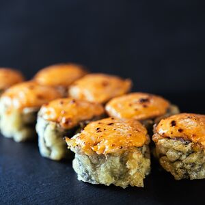 Теплый ролл с курицей