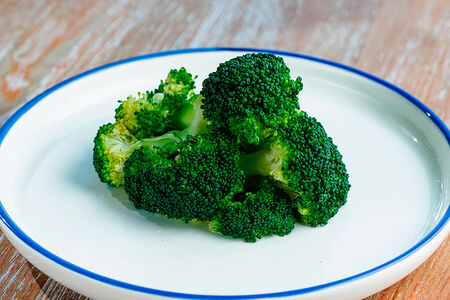 Брокколи на пару