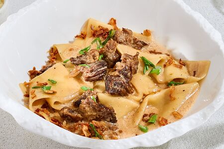 Фазолетти с томлеными щечками