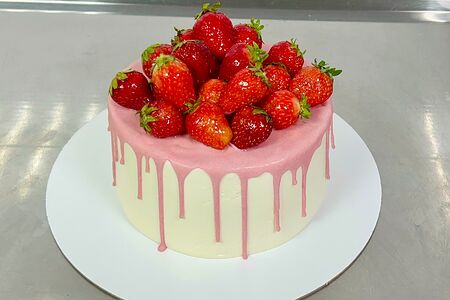 Торт Клубничка