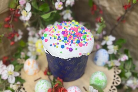 Кулич сдобный Творожный с изюмом