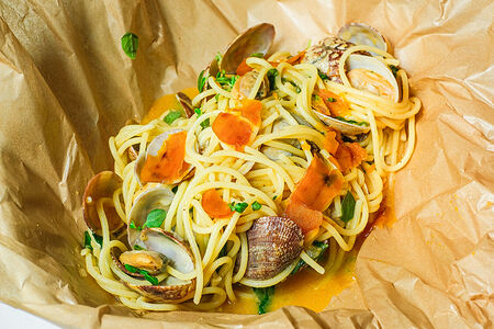 Спагетти Аль-Карточчио с вонголе