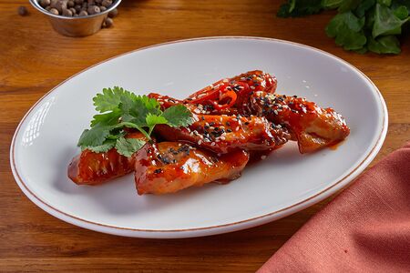 Куриные крылья в кисло-сладком соусе