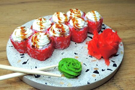 Запеченная Калифорния с креветкой