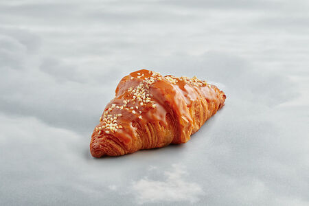 Круассан Солёная карамель