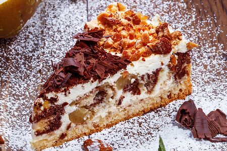 Торт грушевый с заварным кремом