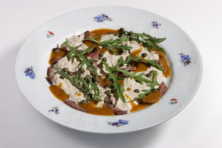 Вителло тоннато