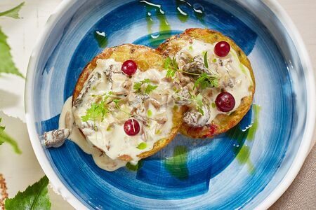 Драники с сезонными грибами 