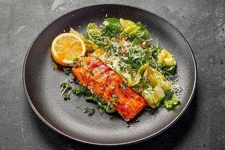 Стейк из морской форели