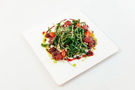 Салат с куриной печенью 