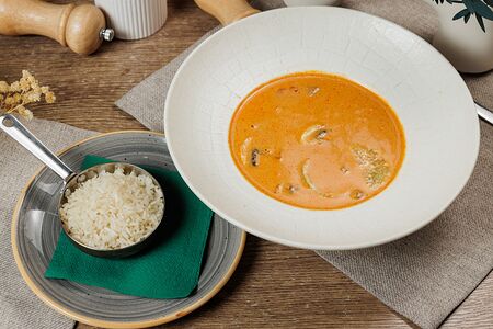 Том-ям с курицей