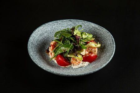 Салат с креветками