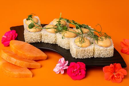 Ролл Спайси-сяке кунсей