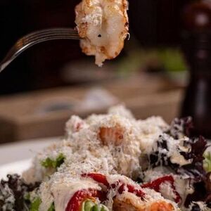 С креветками и печеным перцем