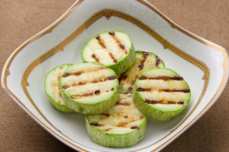 Цукини на гриле