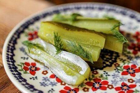 Огурцы маринованные