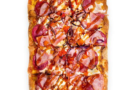 Римская мясная с соусом сальса