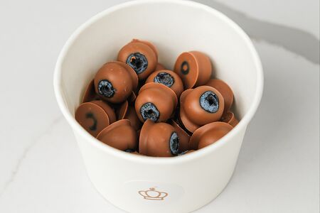 Голубика в шоколаде