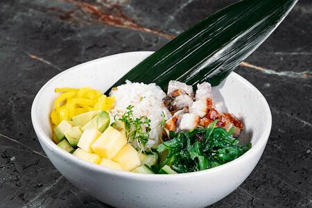 Поке с угрем