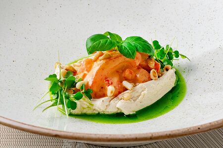 Сырный крем с перцем и соусом Рамеско