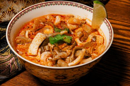 Том Ям с морепродуктами