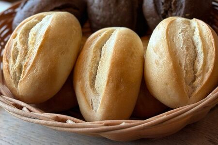 Булочка французская