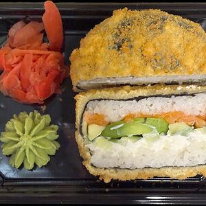 Азия-бургер с лососем