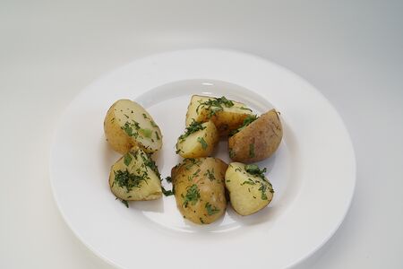 Картофель отварной в мундире