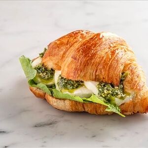 Круассан капрезе