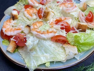Салат Цезарь c креветкой