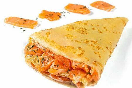 Блин с сёмгой классический