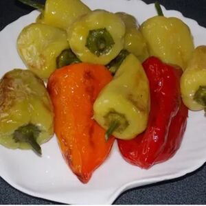 Перец болгарский запечённый целый