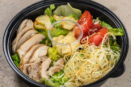 Салат Цезаридзе с курицей