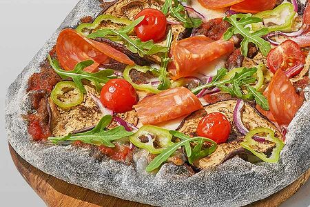 Пицца Баклажан и чоризо