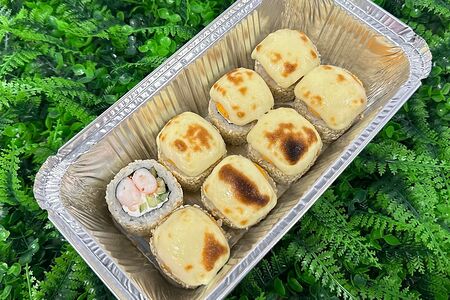 Запеченная креветка под моцареллой