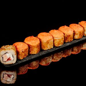 Տաք ռոլլ հավով