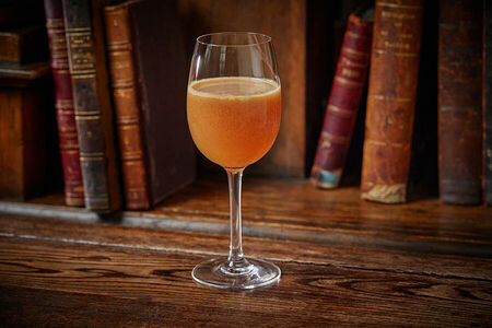 Сок яблочный свежевыжатый