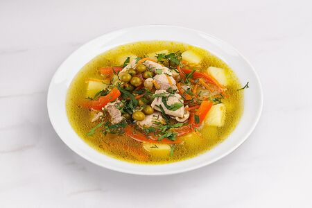 Куриный суп с горошком