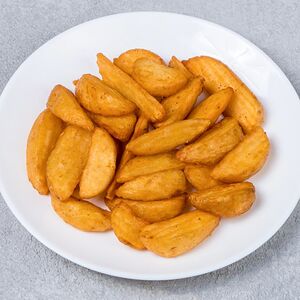 Картофельные дольки со специями