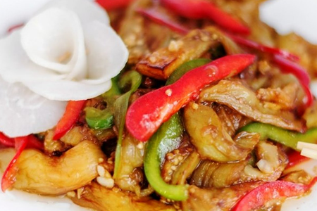 130 Салат из баклажанов в чесночном соусе