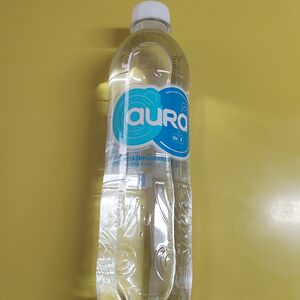 Негазированная вода Aura