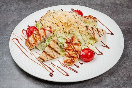 Цезарь с курицей