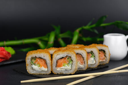 Ролл Темпура Сяке