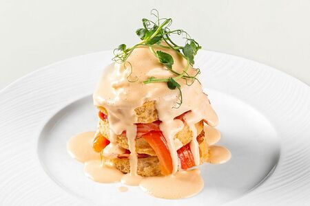 Яйцо Бенедикт с лососем