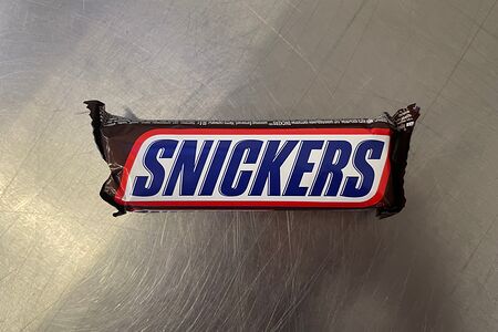 Батончик Snickers