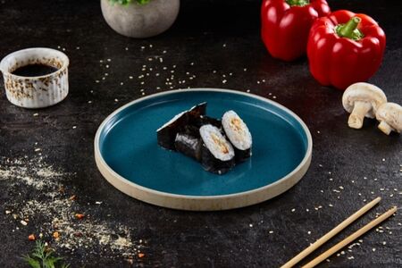 Хосомаки с угрем